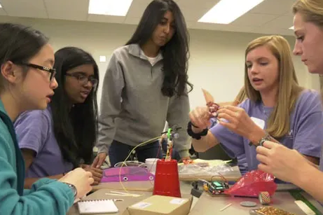 UVA's Society of Women Engineers Host High School Women